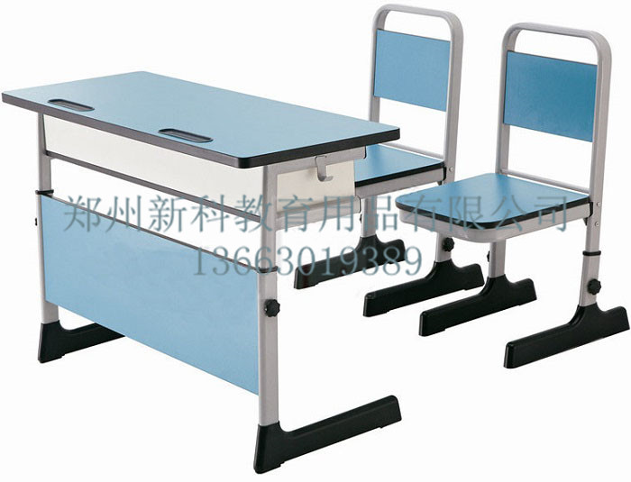 學生課桌椅